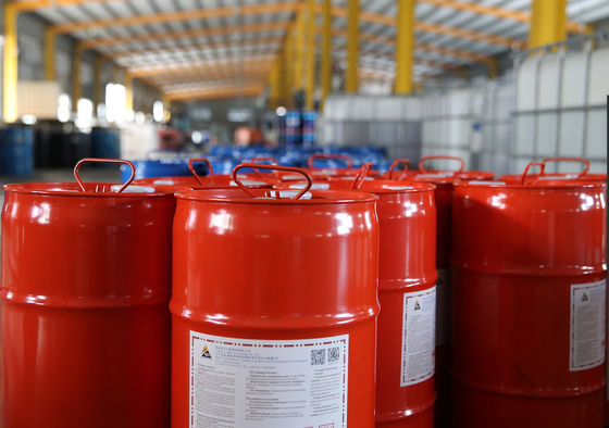 Additiv für gelbe Flüssigfarbe zur Wassereinheitlichung